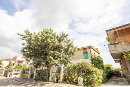 Terratetto plurifamiliare via degli Eroi 42, Centro, Canosa Sannita