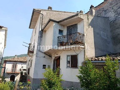 Terratetto unifamiliare via San Lorenzo, Pennadomo