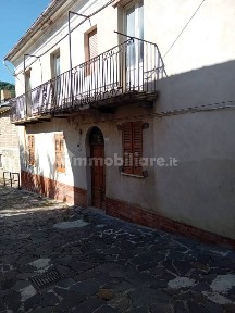 Roccascalegna, Via Vallone