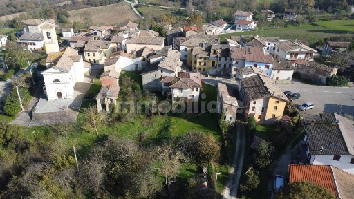 Terratetto plurifamiliare via Silvani 24, Vernasca