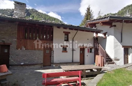 Champorcher, Località Chardonney, 85