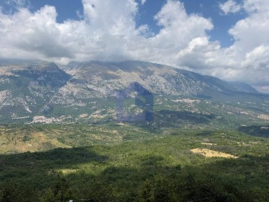 Colledimacine, Via Europa, 11