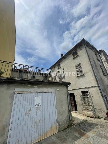 Terratetto unifamiliare via Re Umberto, Centro, Travo