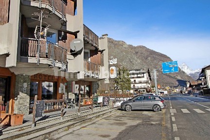 Hotel in Vendita