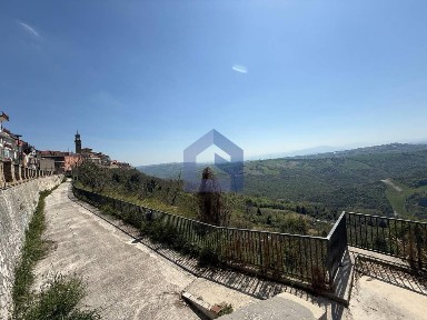Orsogna, Via Livio Parlatore