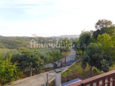 Terratetto unifamiliare via Sant\'angelo 28, Roccamontepiano