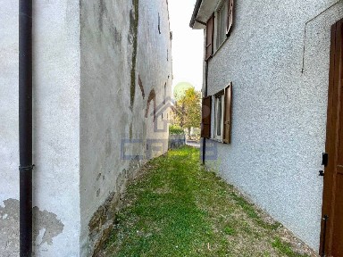 Terratetto plurifamiliare Albareto, Albareto, Ziano Piacentino