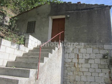 Schiavi di Abruzzo, Frazione Badia