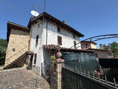 Gropparello, Via Ca' Jachini