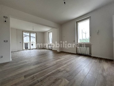 Terratetto unifamiliare 208 m², nuova, Roncaglia - Borghetto, Piacenza