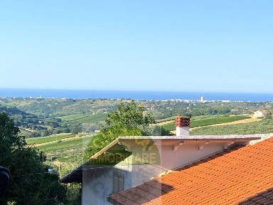 Terratetto unifamiliare via Pierdicasso Barrile 22, Centro, Monteodorisio