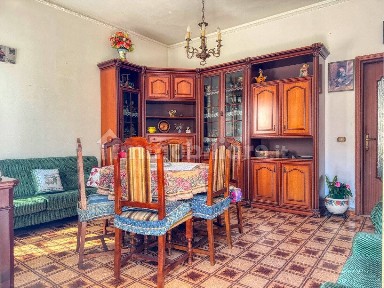 Cortemaggiore, Via Piacenza, 34
