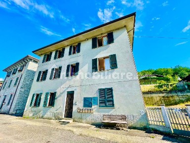 Terratetto plurifamiliare 380 m², Bobbio
