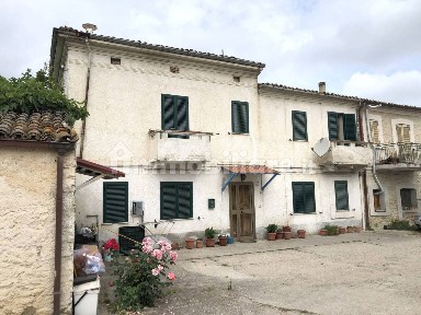 Treglio, Via Paglieroni