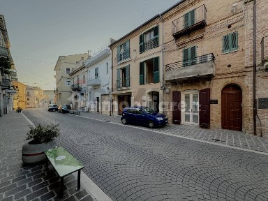 Terratetto unifamiliare 210 m², ottimo stato, Centro, Paglieta