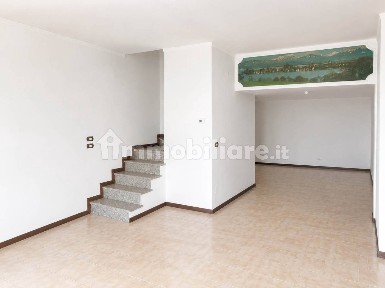 Terratetto unifamiliare 157 m², buono stato, Canneto Sotto, Gazzola