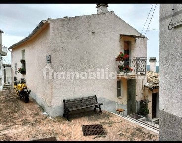 Terratetto unifamiliare via San Paolo vico VI 1, Centro, Palmoli