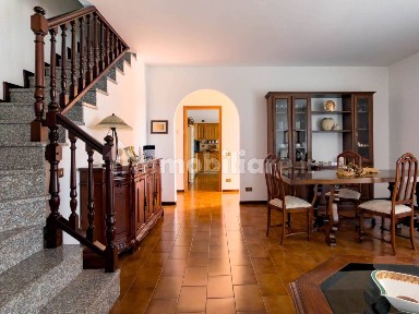 Villa unifamiliare via Cascina Torretta, Centro, Vergiate
