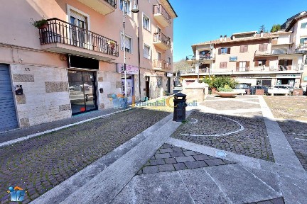 Carsoli, Piazza Corradino, 14