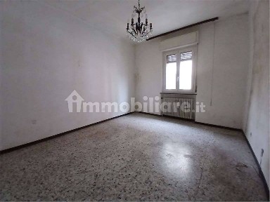 Piacenza, Via Taverna - Ospedale