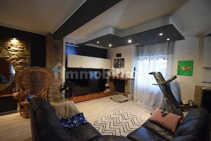 Terratetto unifamiliare 233 m², ottimo stato, Borgo Di Sotto, Vigolzone