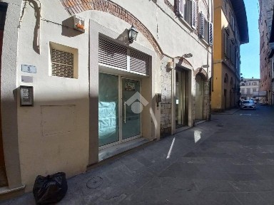Prato, Centro Storico - Duomo, Via Cesare Guasti, 6