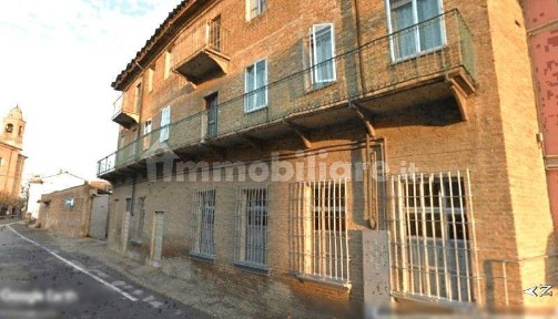Terratetto unifamiliare 705 m², da ristrutturare, Centro, Rottofreno