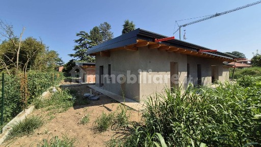 Villa unifamiliare via Morgampo, 50, Centro, Somma Lombardo
