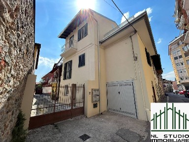 Villa unifamiliare via Cesare Gallidabino, Centro, Somma Lombardo