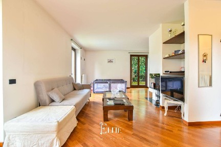 Villa unifamiliare via Mercallo 19, Corgeno, Vergiate
