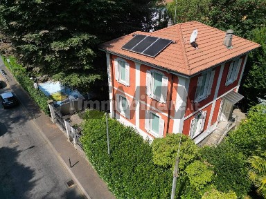 Villa unifamiliare viale Ippodromo 1, Ippodromo - San Gallo, Varese