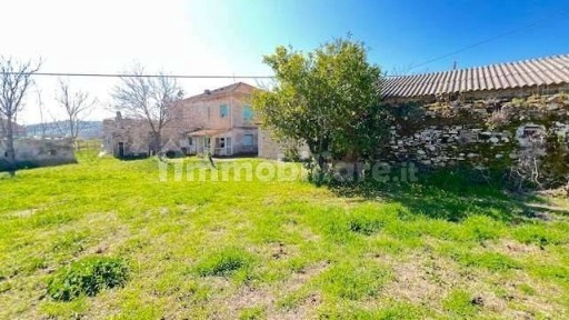Terratetto unifamiliare 135 m², da ristrutturare, Torino di Sangro