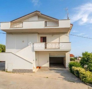 Terratetto unifamiliare Contrada Colle Marconi 44, Bucchianico