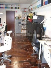 Prato, Zarini - Valentini, Via Adriano Zarini
