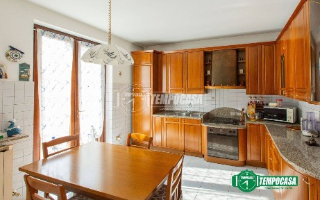 Villa unifamiliare via Enrico Toti 28, Centro, Lonate Pozzolo