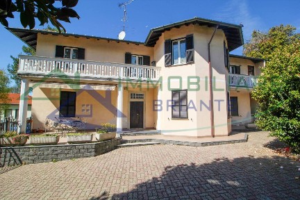 Villa unifamiliare via Cascina Torretta 11, Centro, Vergiate