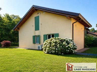 Villa unifamiliare via Milano, Centro, Ispra