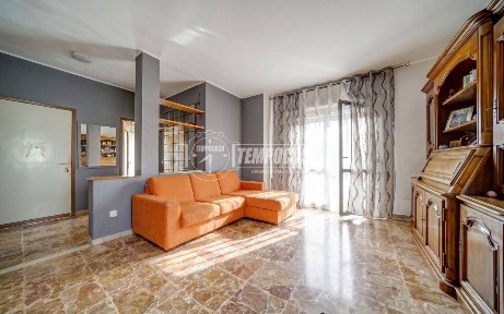 Villa bifamiliare via Don Milani 7, Centro, Carnago