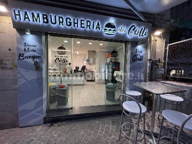 Paninoteca - Burger bar in Affitto