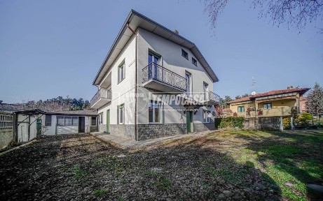 Villa bifamiliare via trento 13/B, Cassano Magnago