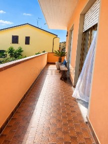Villa a schiera via Ghiarettolo 60, Sarzanello, San Lazzaro, Sarzana