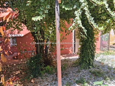 Villa a schiera 5 locali, buono stato, Centro, Sarzana