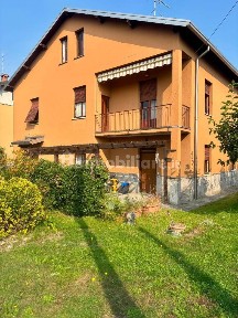 Villa bifamiliare via Monte Cimone 35, Centro, Castiglione Olona