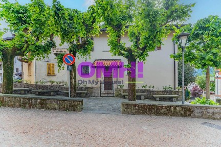 Villa unifamiliare piazza Vittorio Veneto, 6, Bedero Valcuvia