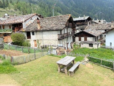 Rustico frazione Grand Mont Blanc, Champorcher