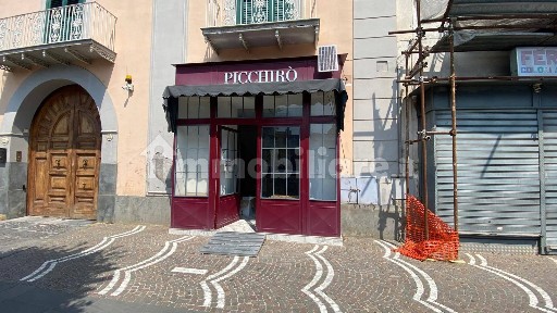 Attività commerciale in Affitto