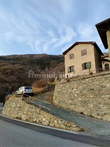 Verrayes, Paye