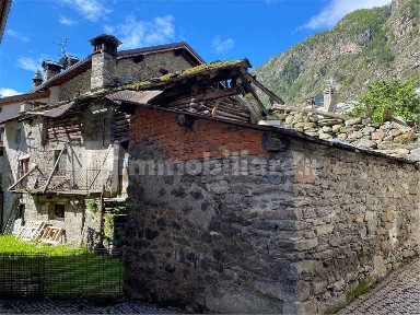 Rustico frazione Arcesaz, Arcesaz, Brusson