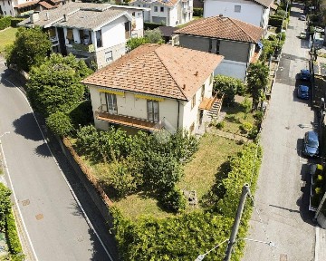 Villa bifamiliare via lombardia 10, Centro, Malnate