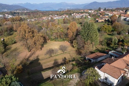 Villa unifamiliare via matteotti 466, Cadrezzate con Osmate